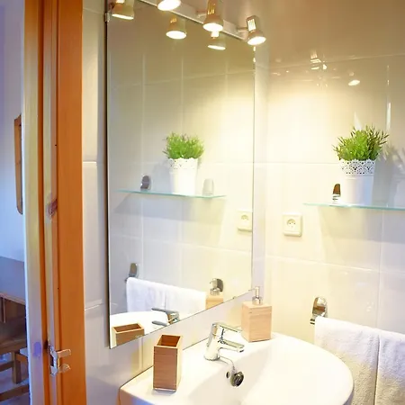 Cove, Con Jardin, Admite Mascotas